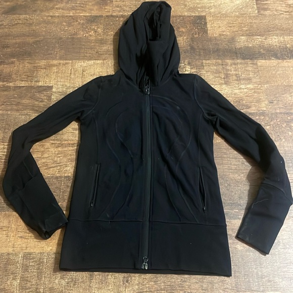 lululemon athletica Jackets & Blazers - Lululemon define black jacket size 4